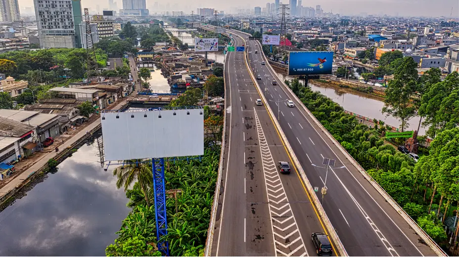 Cara Memilih Lokasi Billboard yang Strategis