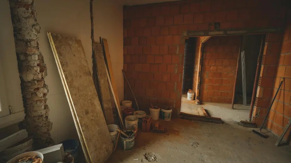 renovasi interior kantor